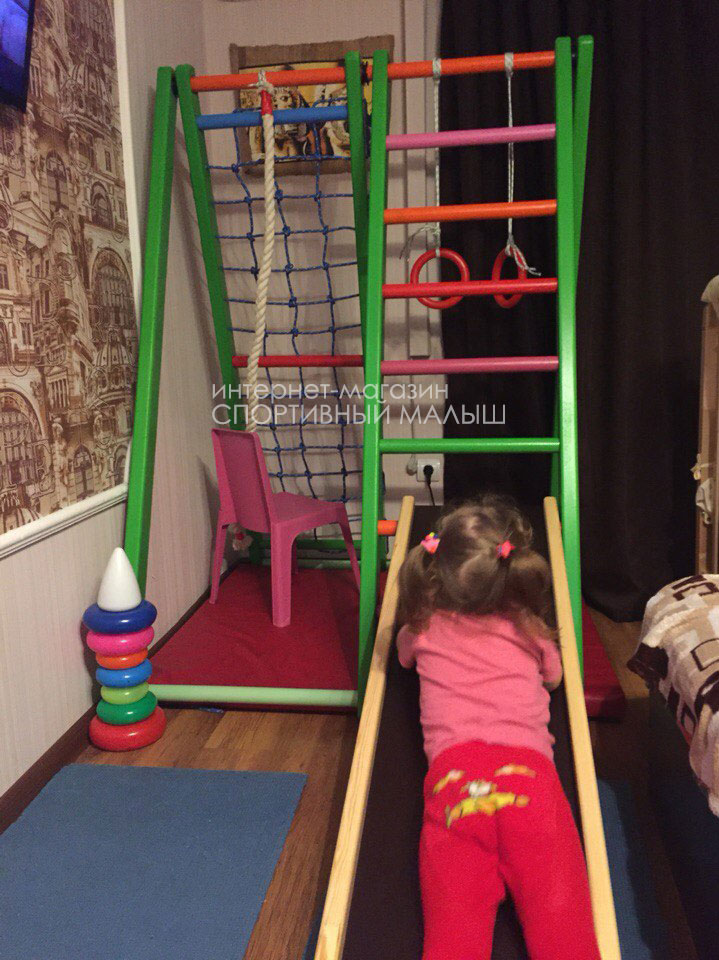 Оригинальное решение для детской комнаты - компактный спортивный комплекс ДСК Малыш с хорошим набором функций
